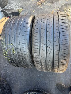 Set of 2 nice Runflat HANKOOK 315/35/21 ( We install & balance)