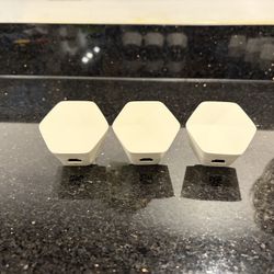 3 Xfinity Comcast xFi Pods WiFi Range Extender XE1-S for Xfinity Rented Routers