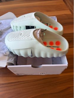 Brand new Nike mind 001 slide
