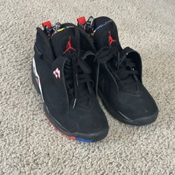 Air Jordan 8 Playoffs 2023 