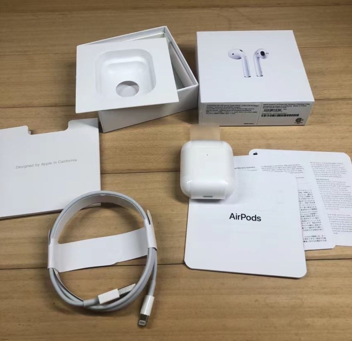 Apple AirPods (2nd Gen)