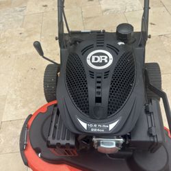 30in Pull Start DR Lawnmower 