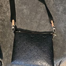 Black Louis Vuitton PM Coussin Bag & Matching Wallet