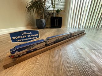 Los Angeles Dodgers Train Diorama