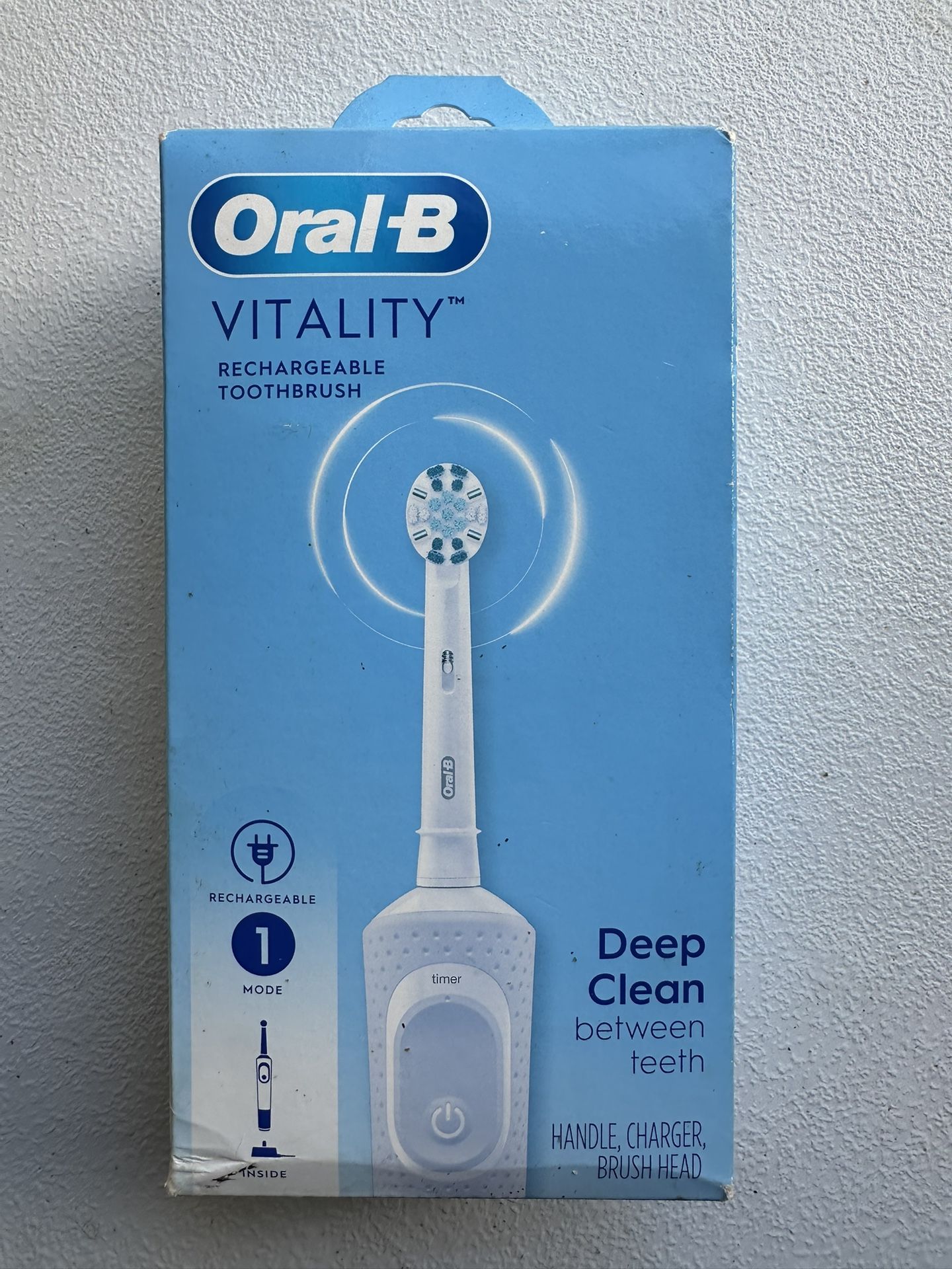 Oral B. VITALITY. Electric Tooth brush