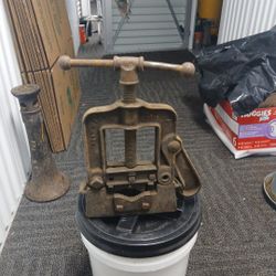 Reed Pipe Vice
