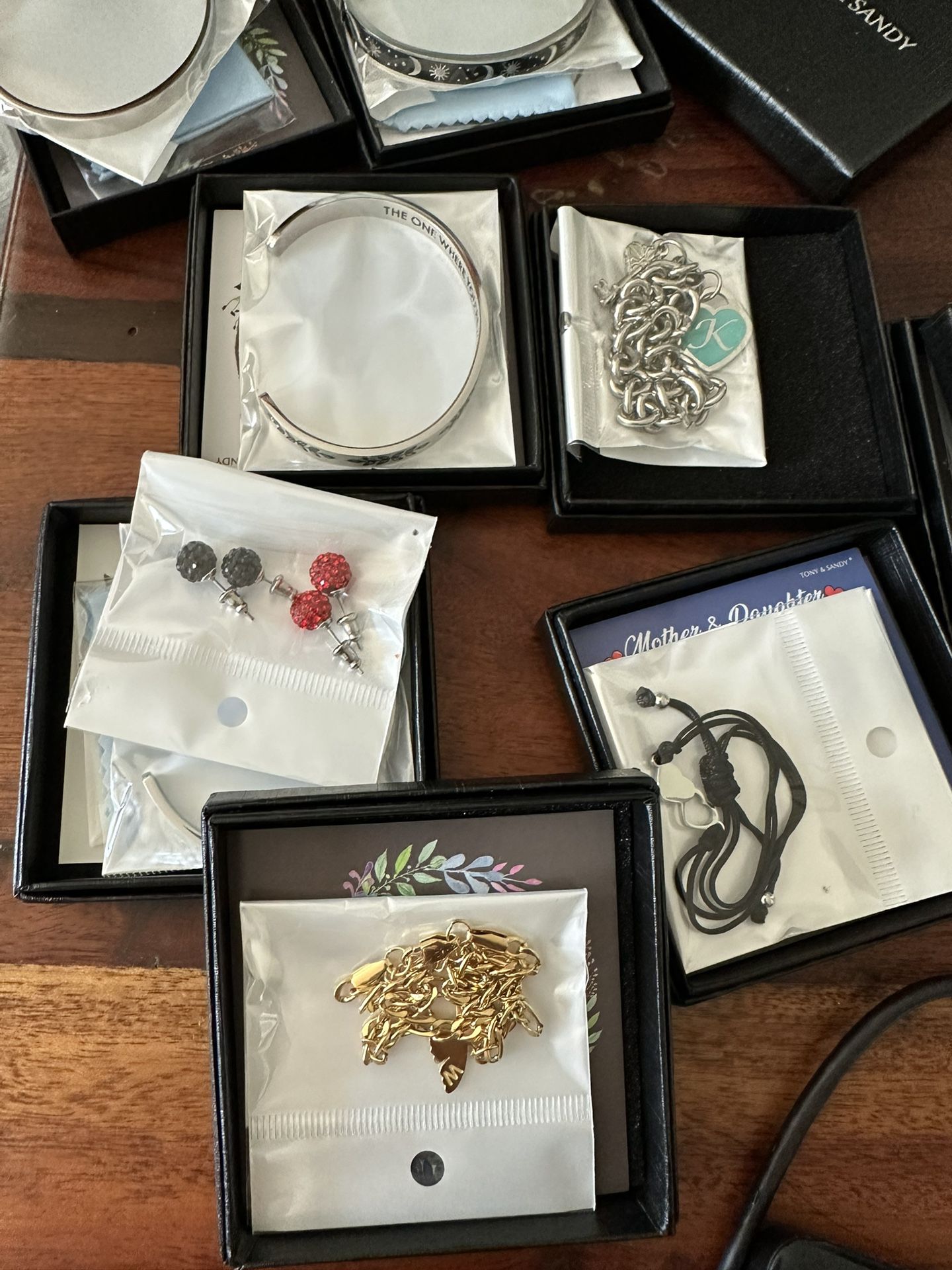 Lost Jewelry Bulk Anklets, Bracelets, Earrings