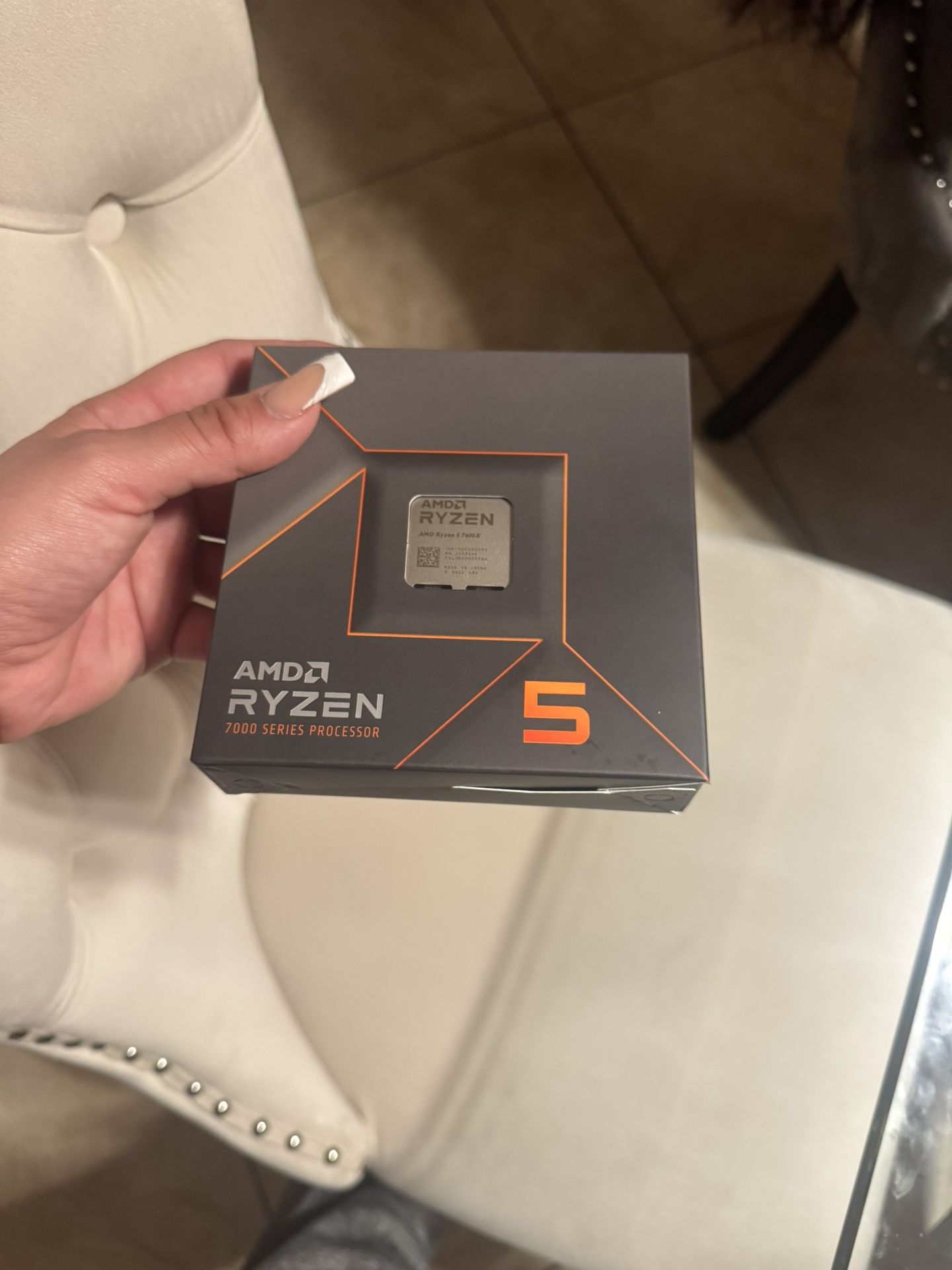 AMD Ryzent™ 5 9600X 6-Core, 12-Thread Unlocked Desktop Processor Am