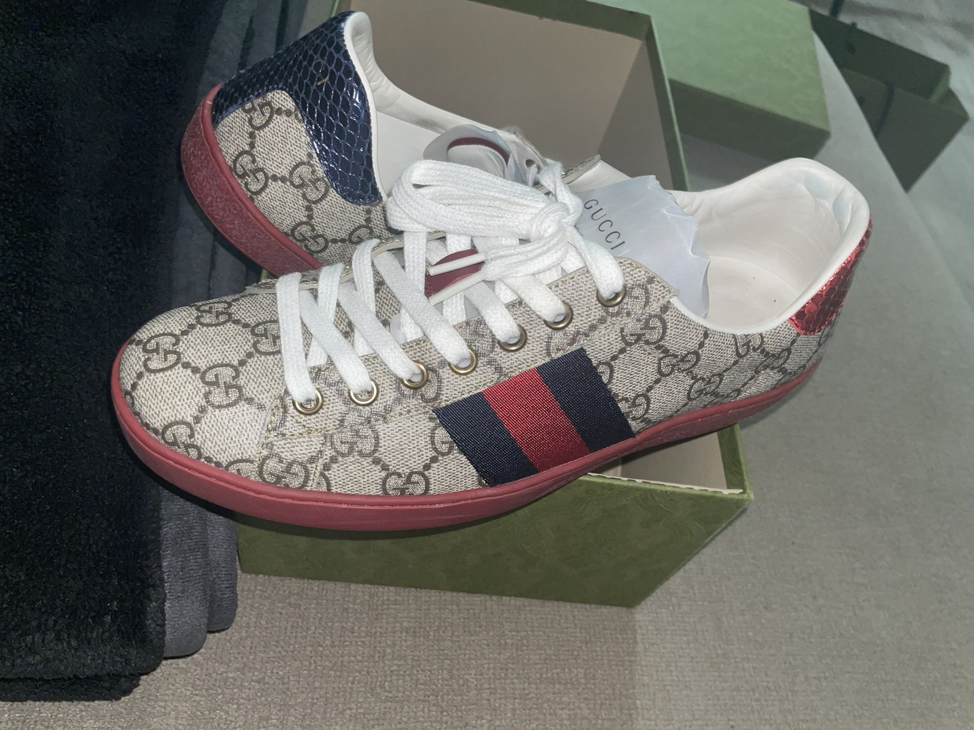 Gucci Shoes