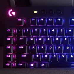 Logitech gaming Keyboard G195 Wireless tactile 
