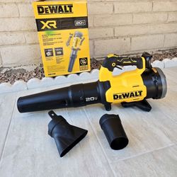 DeWALT 20V XR Leaf Blower 550CFM