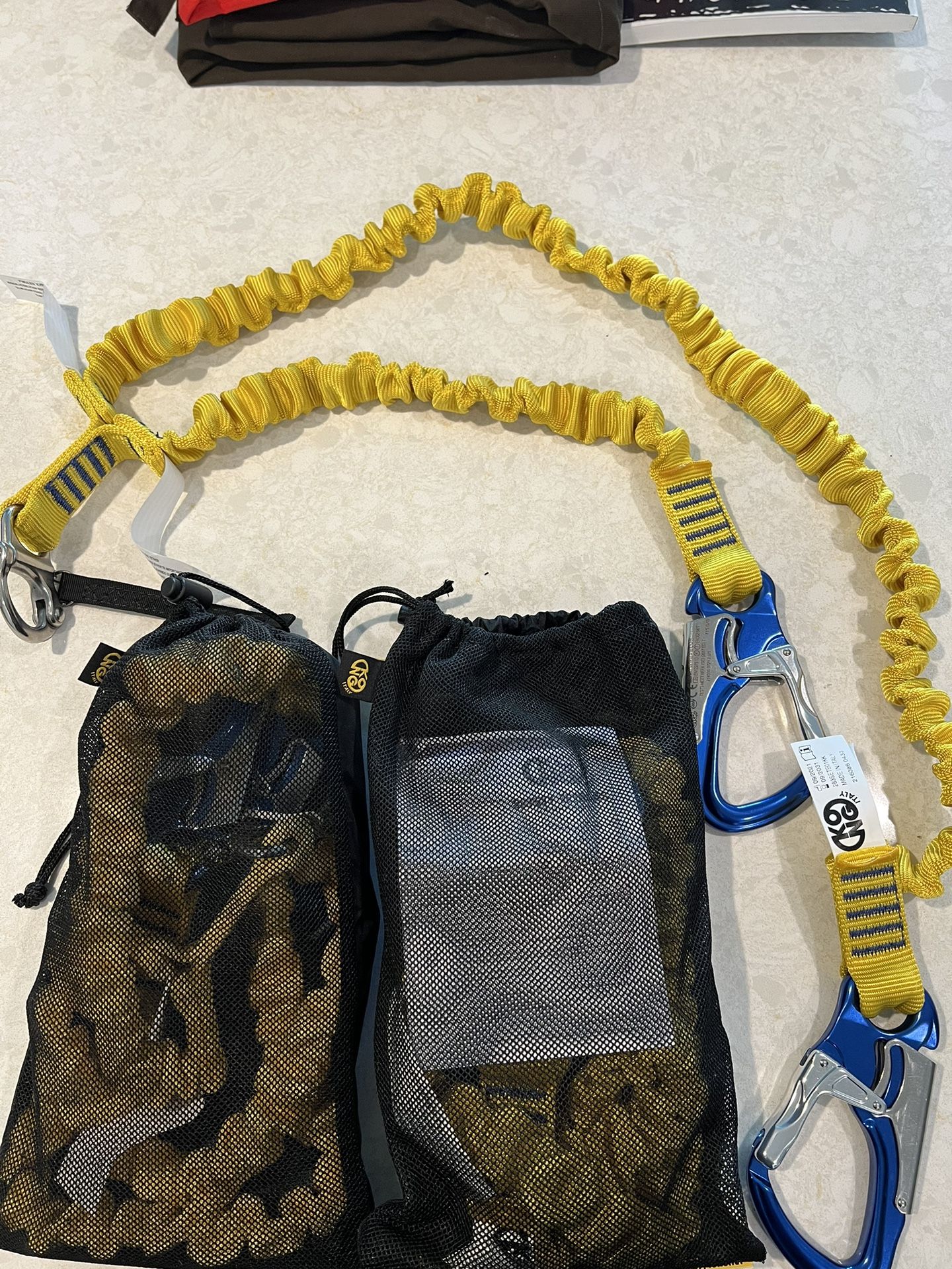 KONG Elastic Tether Double Yellow