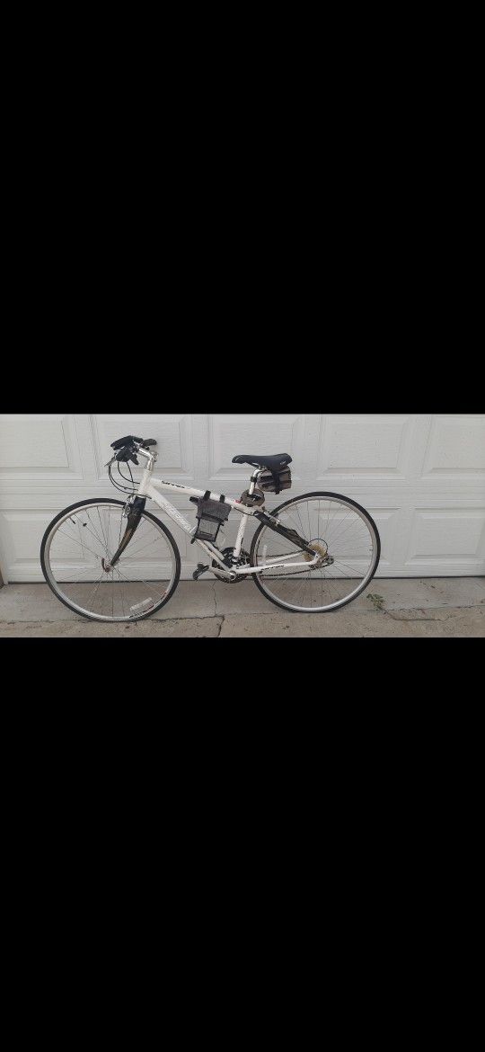 SPECIALIZED SIRRUS SPORT ROAD BIKE 47cm Size XS white carbon aluminum.