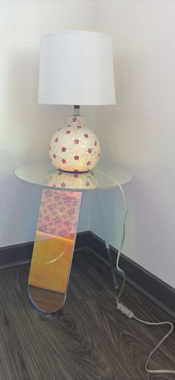 Set of acrylic nightstands