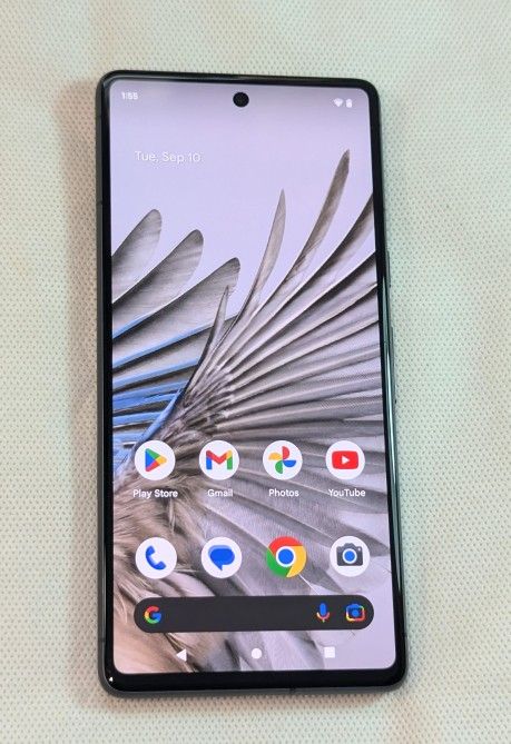 VERY Nice GRAY Google Pixel 7 XFINITY 5G 128GB Cell Phone