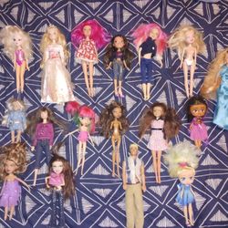 17 Mixed brand dolls Lot #2