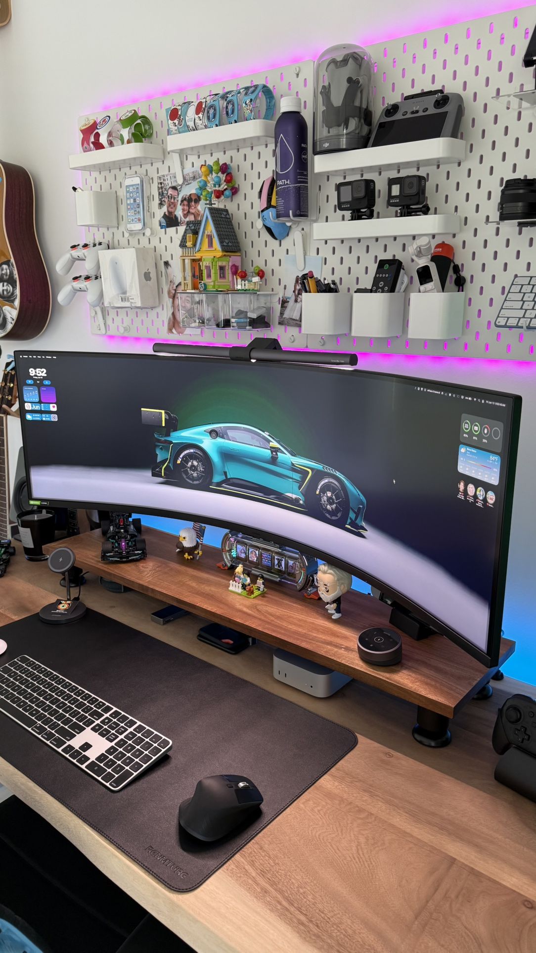 Samsung Odyssey G9 49” Curved Screen