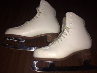 Jackson mystique size 1 ice skates