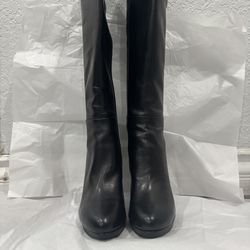 Nine West Black Knee-High Heeled Boots – Size 7.5