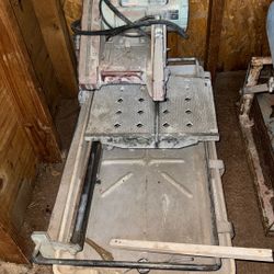 TILE SAW