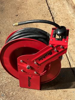 Diablo Red Retractable Hose Reel