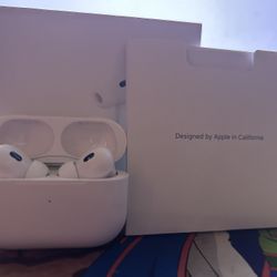 AirPods Pro2 Gen2 Noise Cancellation. 