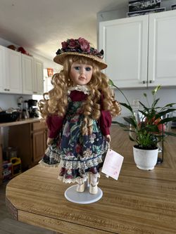 Vintage collectible hand crafted porcelain doll “Victoria”