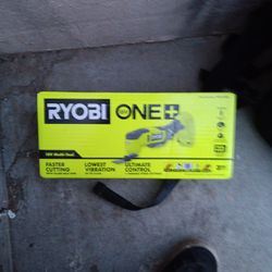 Ryobi 18 multi Tool w/attachments