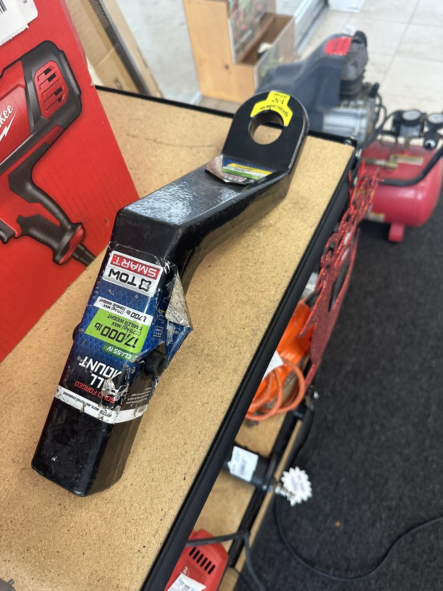 Automotive Trailer Hitch