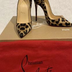 Brand New AUTHENTIC Christian Louboutin So Kate