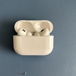 AirPods Pro (2nd Generation)