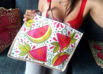 Tote bag