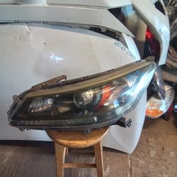 2013 - 2015 Honda Accord Left Headlight