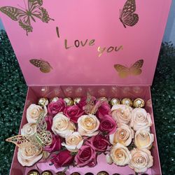 Flowers And Arrangements