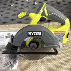 RYOBI ONE+ 18V Cordless 5 1/2 in. Circular Saw (Tool Only)