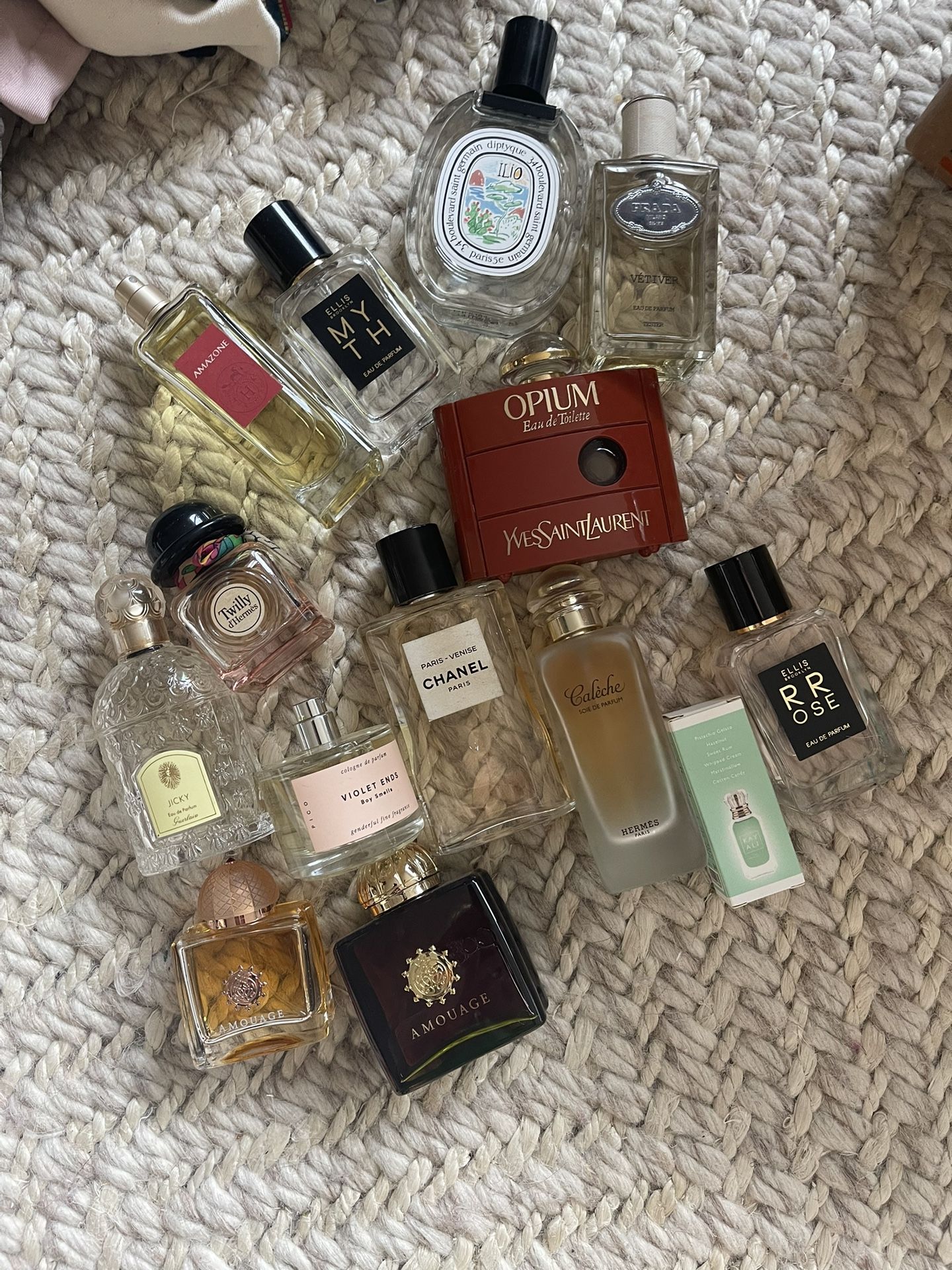 Perfumes Collection