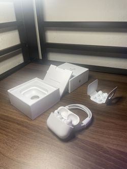 🎧 AirPods Pro 2: Sound That Moves You, Silence That Surrounds You