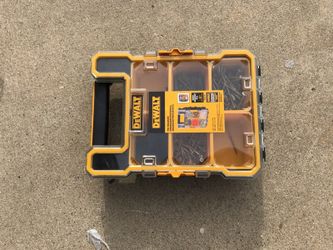 DeWalt cabinet screw box