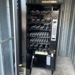 Vending machine for sale