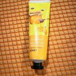 ‼️New‼️ Natural Pure Hand Cream