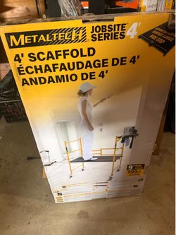 Metal tech 4’ portable scaffolding with wheels