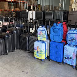 Costco lugagge TSA locks, 4 wheels spinners from $45 a set of 2 pieces.