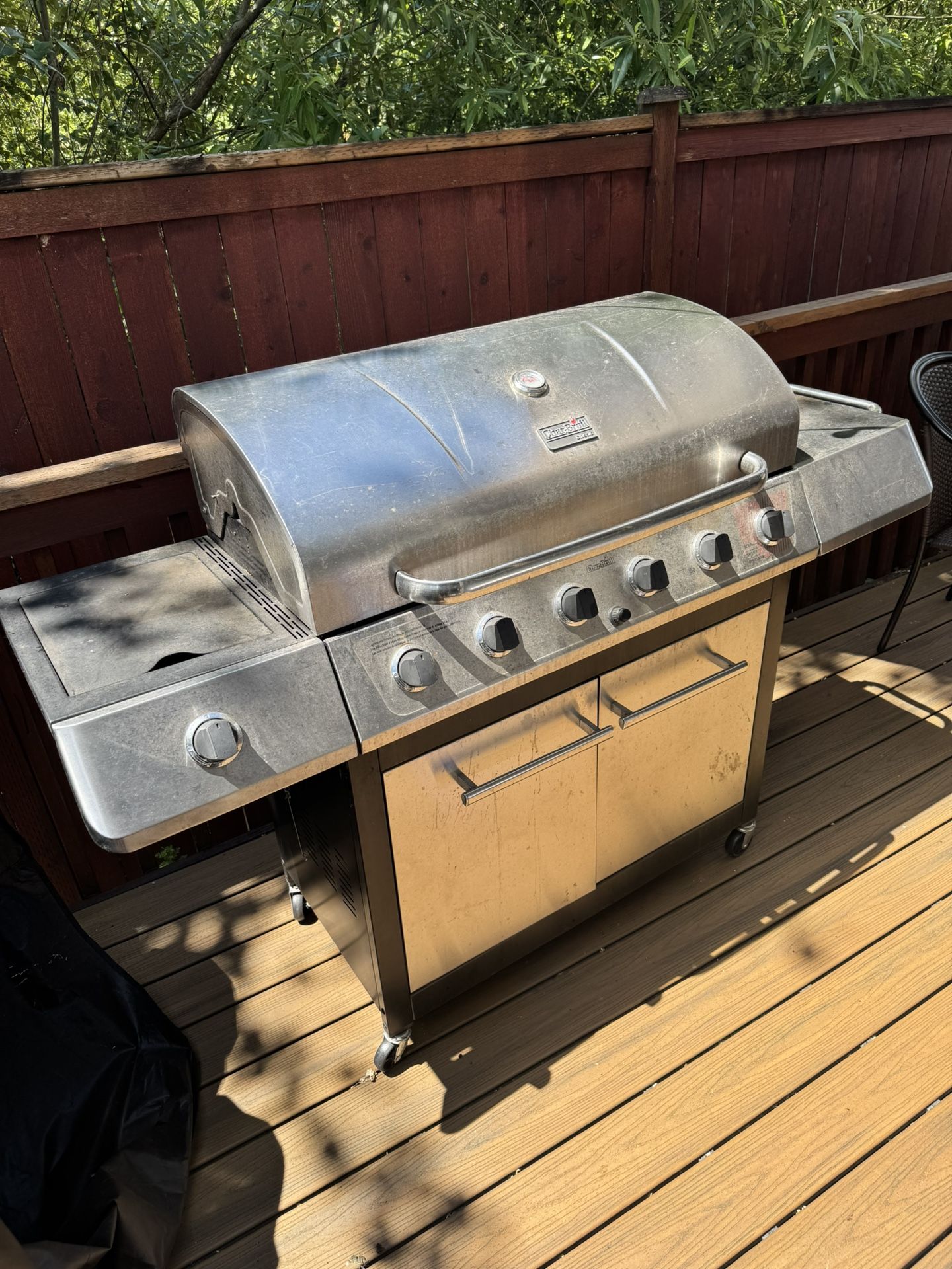 Charbroil BBQ Grill
