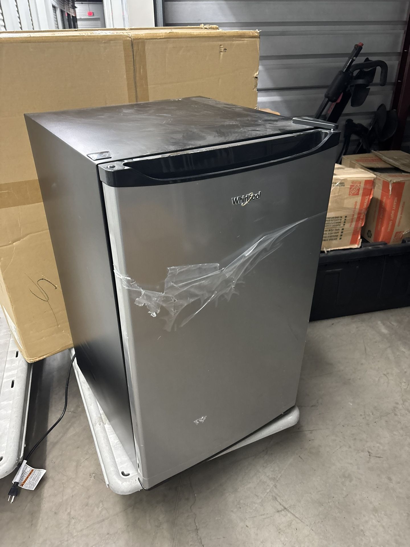 Whirlpool Mini Fridge