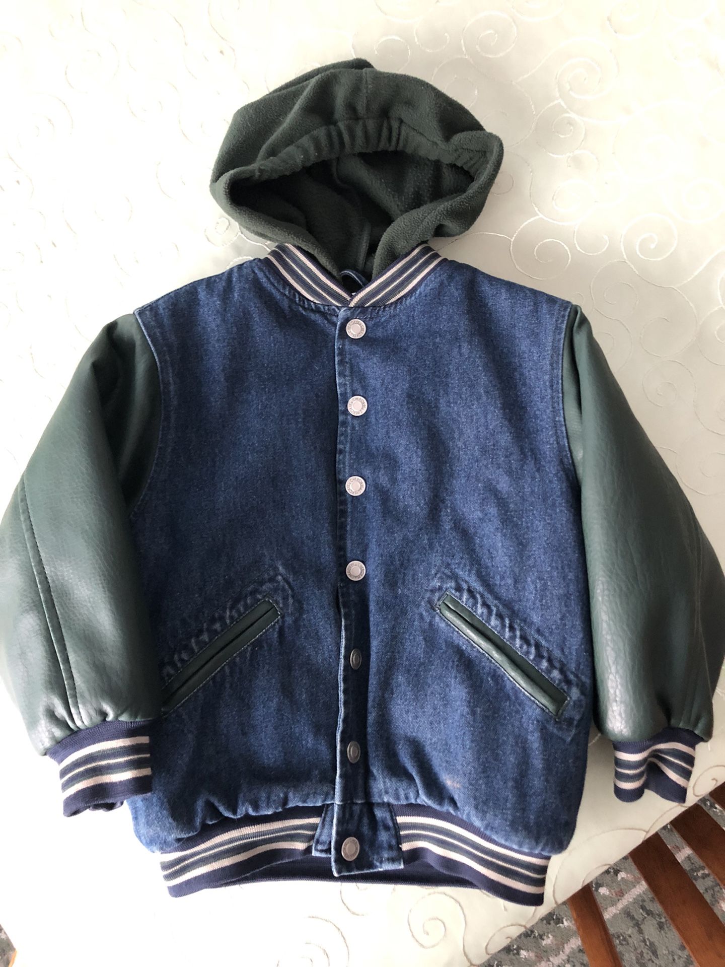 Boy’s  Winter Coat Sz XS 4/5