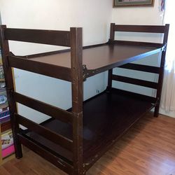 Sturdy Dorm-Style Twin XL Bunk Bed