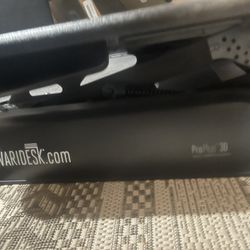 VARI DESK Height Adjuster Pro Plus 30 