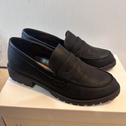 Women Shoes Size 8M