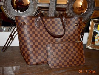 Louis Vuitton Medium Neverfull for Sale in Houston, TX - OfferUp