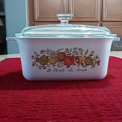 VINTAGE CORNINGWARE SPICE OF LIFE P-4-B 7X5  1/2 X3"  1  1/2 QUARTS WITH LID EXCELLENT CONDITION 